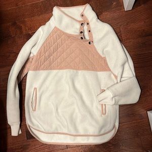 Abercrombie cream/dusty rose fleece.